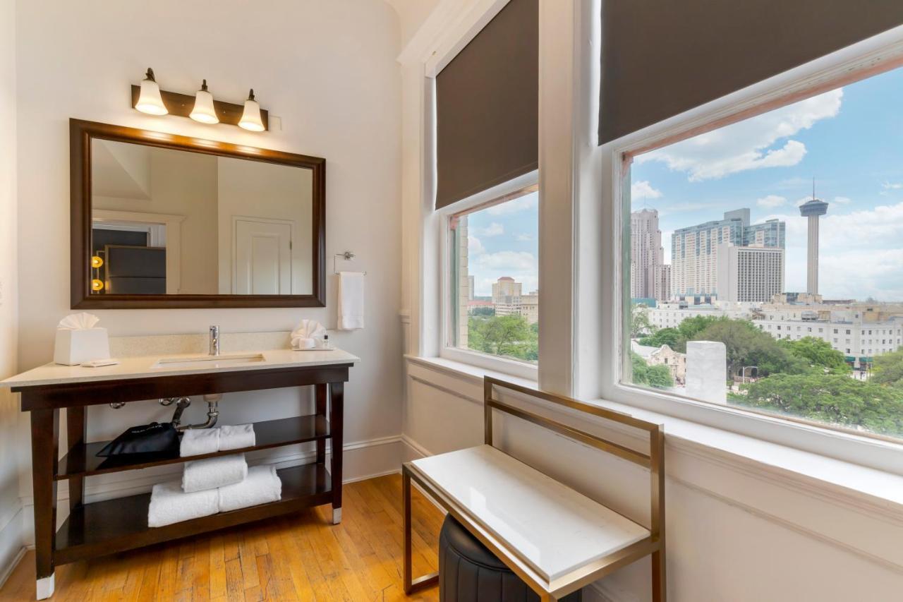 Hotel Gibbs Downtown Riverwalk Сан-Антонио Экстерьер фото